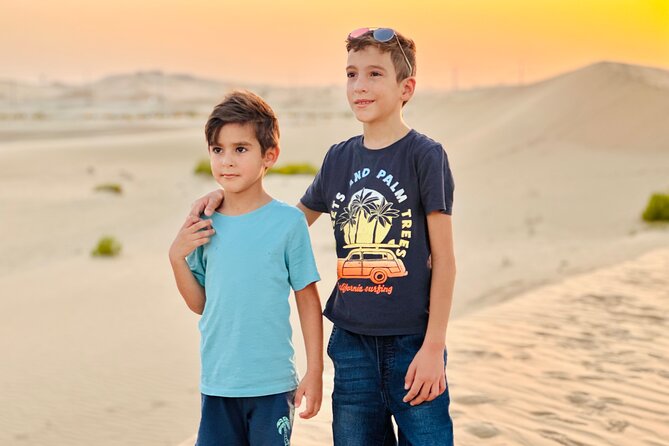 Abu Dhabi Desert Safari With Live Shows And BBQ Buffet Dinner - 4x4 Dune Bashing: Short, Intense, and Worth Booking