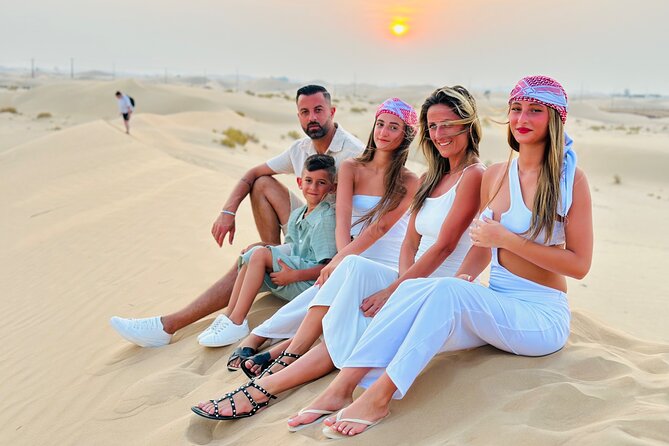 Abu Dhabi Desert Safari With Live Shows And BBQ Buffet Dinner - Sunset Photo Stop in the Desert: Easy, Often Overlooked