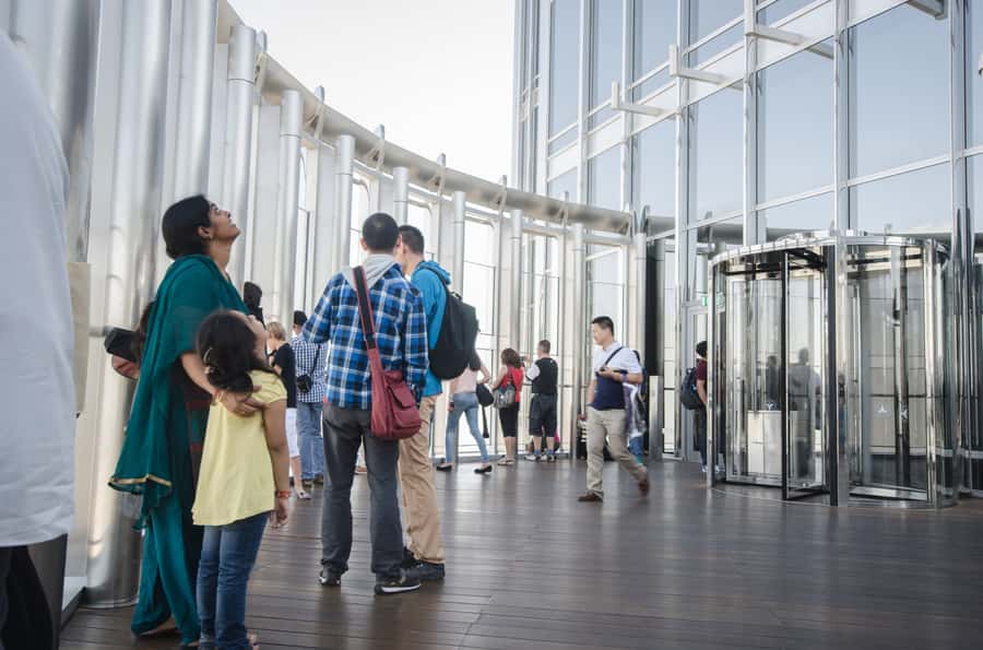 Burj Khalifa Ticket with 1-Way Transfer - Telescopes and What’s Included (So You Don’t Get Surprised)