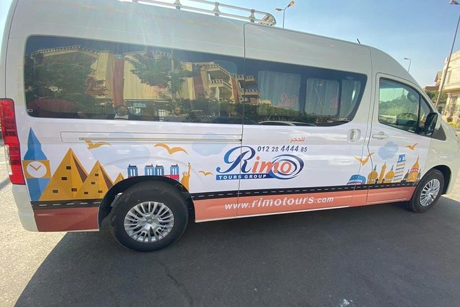 Cairo Airport Private Arrival/Departure Transfer to any address/hotel in Cairo - How the Ride Works: Sedan for 3, Minivan for 5