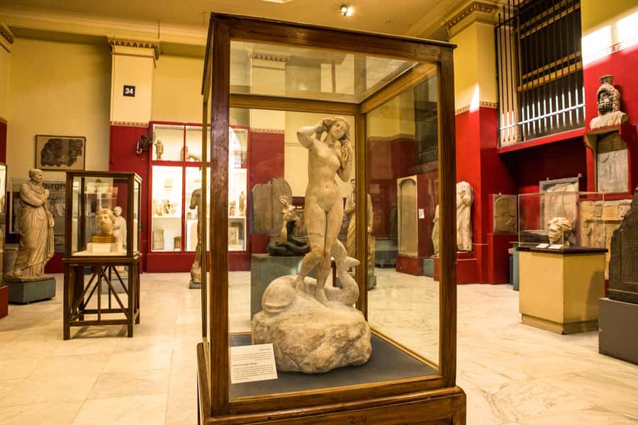 Cairo: Female-Guided Pyramids, Sphinx & Museum City Tour - The Egyptian Museum: 5,000 Years of Finds, Organized by a Good Guide