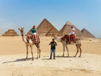 Cairo: Pyramids, Sakkara & Memphis Tour with Lunch - Giza Pyramids and Valley Temple: Where the Day Finds Its Rhythm