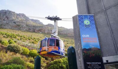 Cape Town Tour: Table Mountain, Penguins & Cape Point+Pickup - Bo-Kaap color and the quick culture orientation