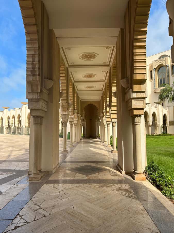Casablanca Day Tour from Marrakech and Big Mosque Visit - Lunch in Casablanca: timing is included, the bill isn’t