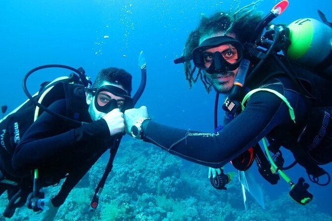 Discover Scuba Diving - Pool session basics: learning control before you go underwater