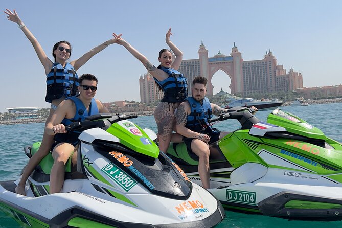 Dubai 1h Jet Ski, Burj Al Arab, Atlantis, Ice Cream, Photo, Video - Safety gear, gloves, and why “at your own pace” matters