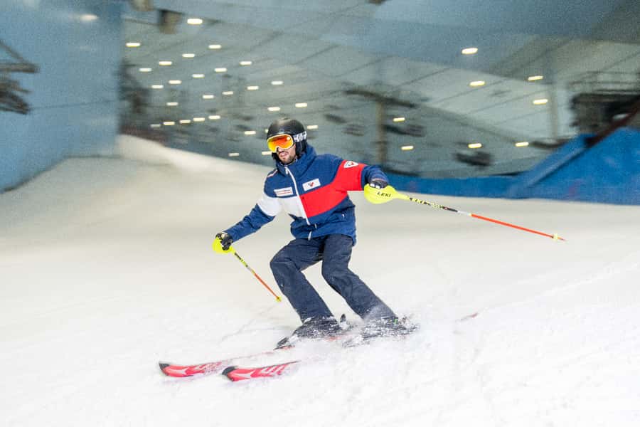 Dubai: 2-Hour or Full-Day Slope Session at Ski Dubai - Dubai’s indoor ski hill: what the experience feels like