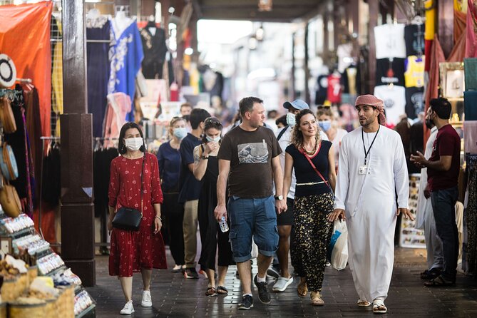 Dubai Aladdin Tour: Souks, Creek, Old Dubai and Tastings - Dubai Museum inside Al Fahidi Fort: the oldest fort stop on your route