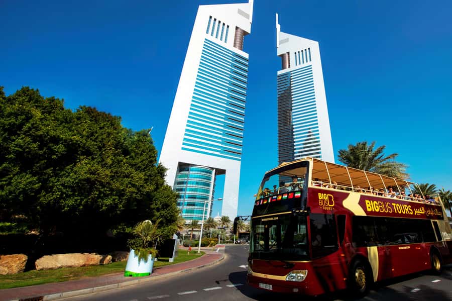 Dubai: Big Bus Hop-On Hop-Off Tour & Optional Dhow Cruise - The 1-hour Arabian dhow cruise: what you get and why it’s a good pairing