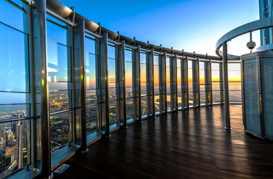 Dubai: Burj Khalifa Levels 124 & 125 Entry Ticket + Options - The elevator rush: fast lift to the 125th floor