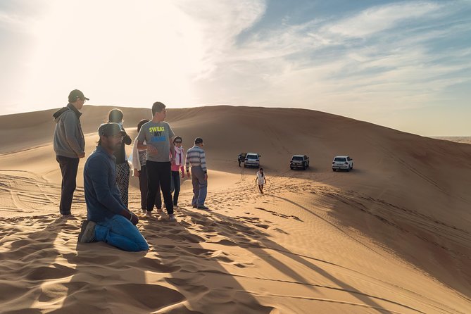 Dubai Desert Discovery: Red Dunes Safari, Sandboard & Camel Ride - Dune Bashing in a 4WD: The Main Event (45–50 Minutes)