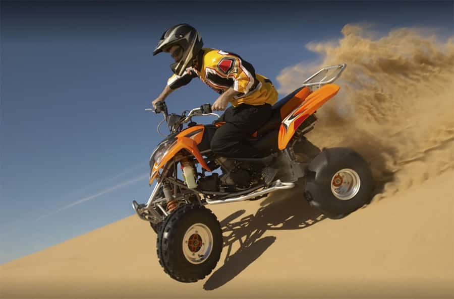 Dubai: Desert Safari, Quad Bike, Camel Ride and Sandboarding - The 4x4 dune bashing run: adrenaline with a few smart precautions