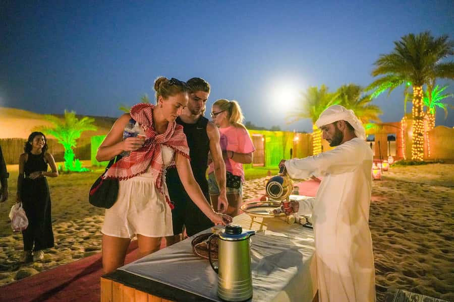 Dubai: Desert Safari with VIP BBQ and Optional Quad Bike - Belly dance and Tanura: timing, style, and show expectations