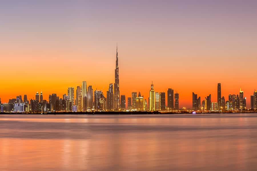 Dubai: Dinner in the Sky Experience - Dubai skyline views: Marina, Palm Jumeirah, Burj Al Arab and more