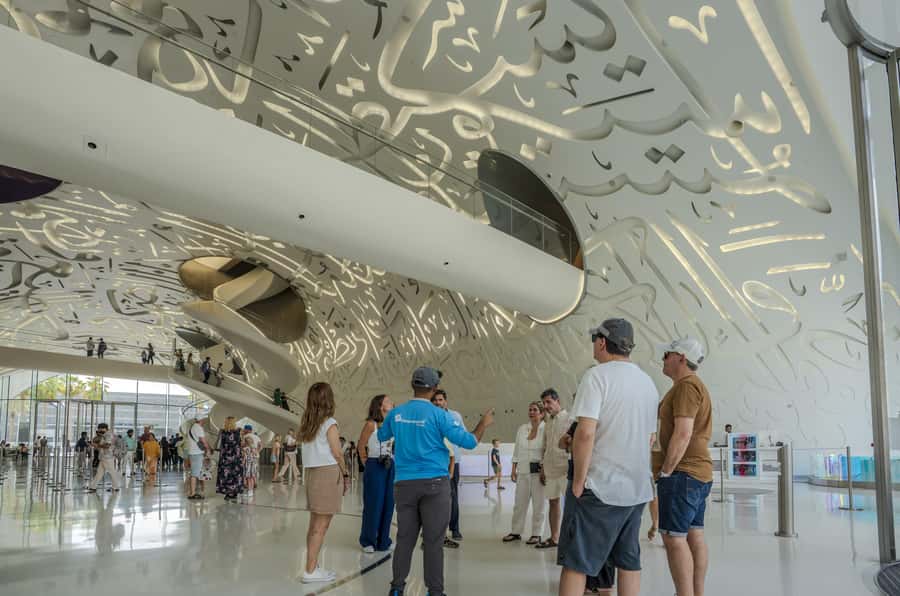 Dubai: Half-Day City Tour with Blue Mosque, Creek, and Souks - Jumeirah Beach and Burj Al Arab: the photo stop that anchors the whole route