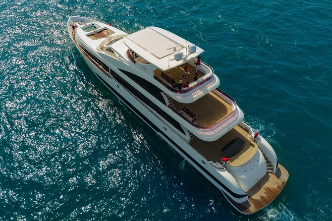 Dubai Harbour Super Yacht Experience with gourmet & Drinks - Palm Jumeirah sights you’ll understand with the virtual guide