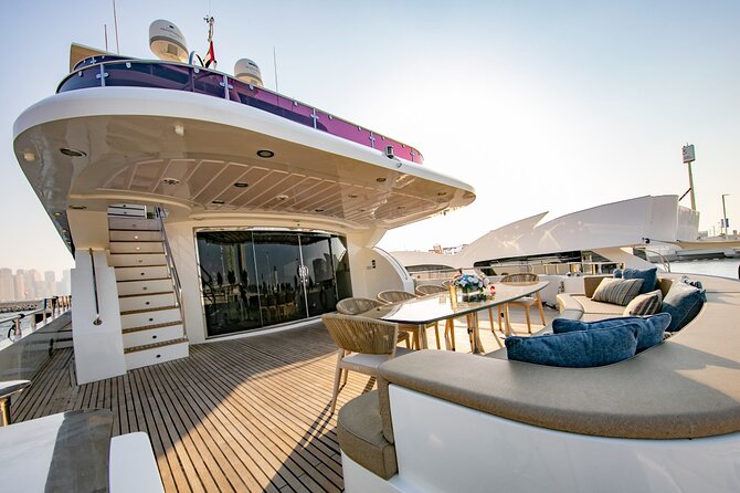 Dubai Harbour Super Yacht Experience with gourmet & Drinks - Food and drinks: the included basics, plus what to expect