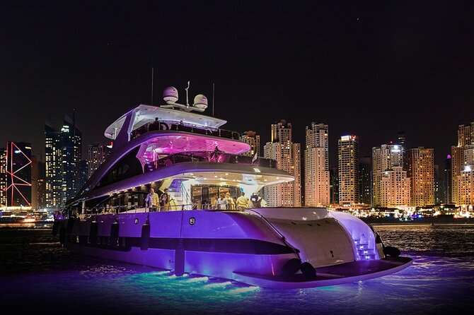 Dubai Harbour Super Yacht Experience with gourmet & Drinks - Entering the marina: getting to the right terminal fast