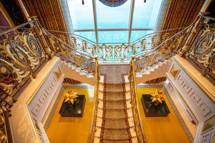 Dubai: Inside Burj Al Arab Guided Tour with Optional Extras - Who This Tour Fits Best (and Who Might Skip It)