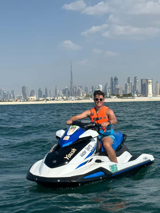 Dubai: Jetski Adventure w/ Burj Khalifa & Burj Al Arab Views - Burj Khalifa Break Time: Skyscraper Views With a Little Breathing Room