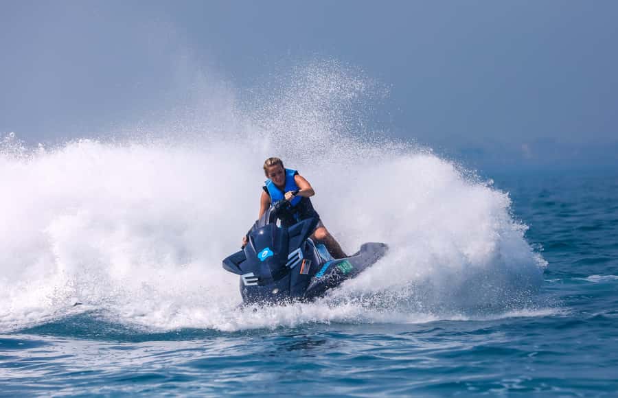Dubai: Jetski, Burj Khalifa, Burj Al Arab, Juice, & Photos - Burj Al Arab and the 60-Minute Tradeoff