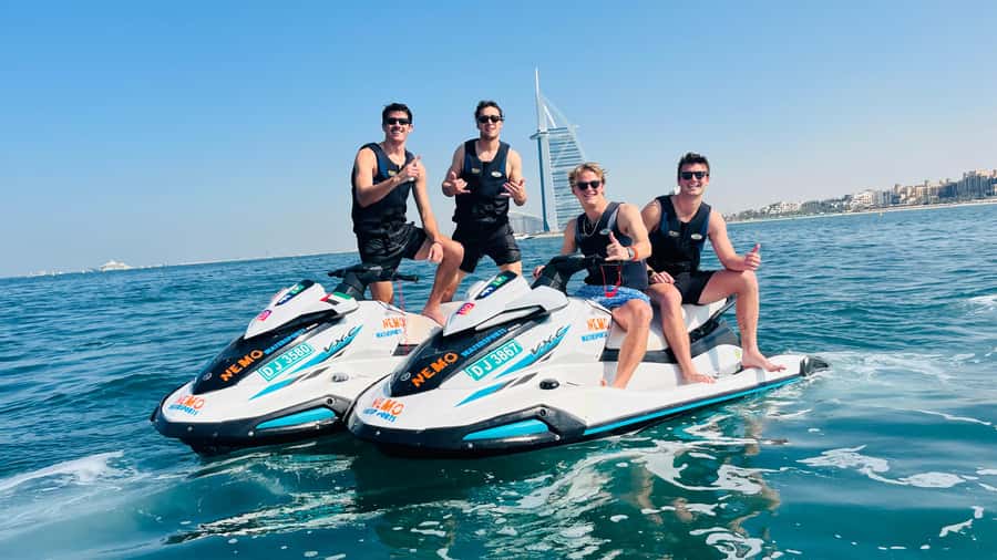 Dubai: Jetski to Burj Arab-Atlantis w Pic, Video & Icecream - Meeting at Umm Suqeim 2: how to start smoothly