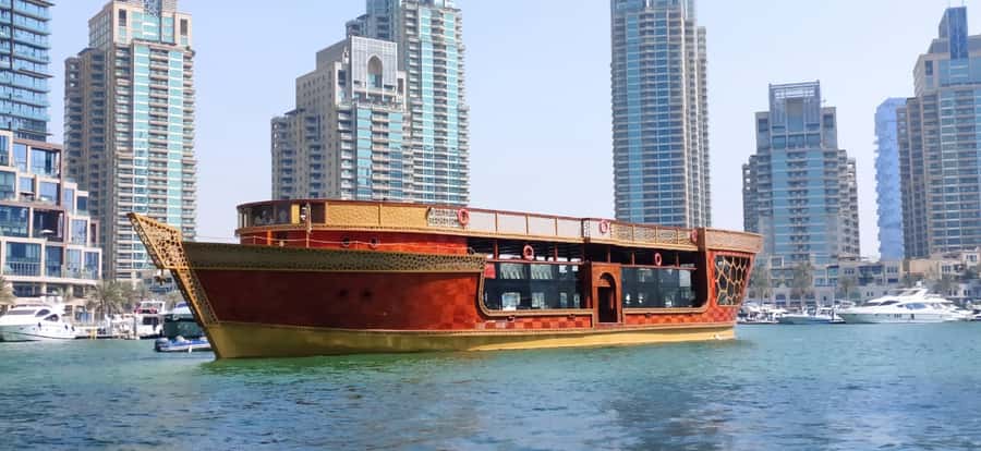 Dubai Marina: Dinner Cruise in a Traditional Boat - Key things to know before you book