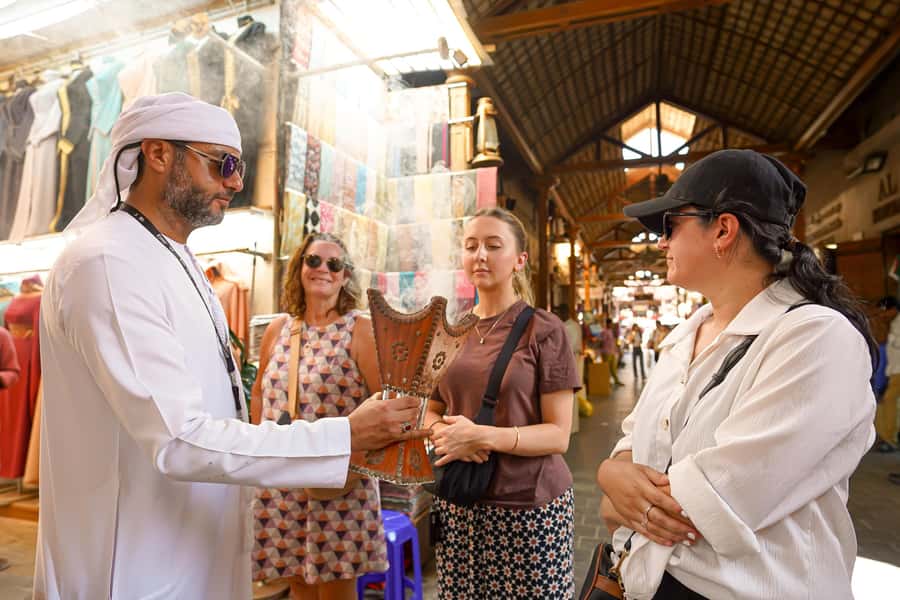 Dubai: Old Town, Street Food, Creek, Souks, & Emirati House - Dubai Creek by abra: the classic shortcut and the best photo moment