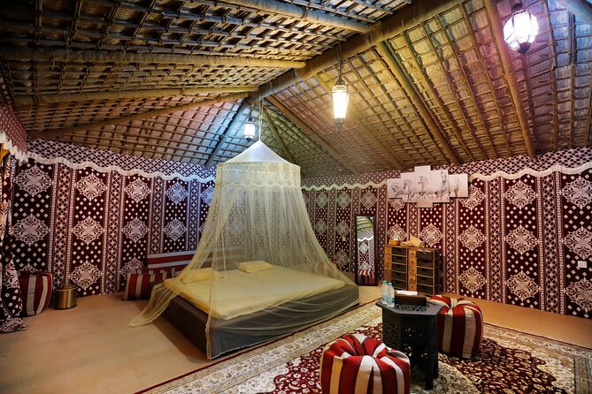 Dubai Overnight Desert Safari, BBQ & Stargazing at Al Khayma Camp - Stargazing With a Telescope: The Quiet Moment People Remember