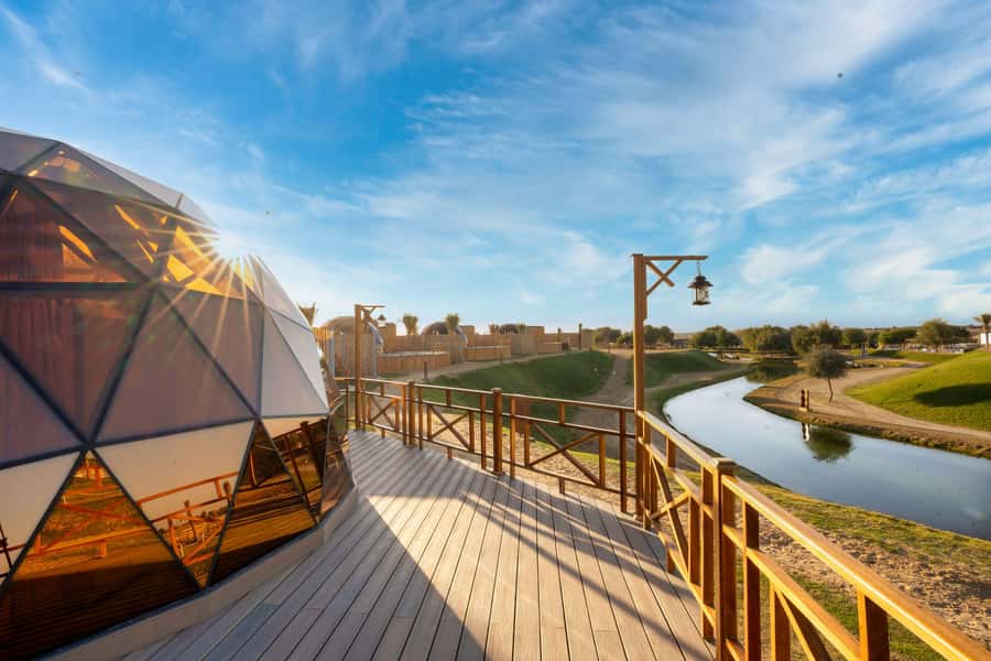 Dubai: Overnight Safari, Dinner, Stargazing & Al Khayma Camp - Al Khayma Camp Check-In: A/C Comfort in a Desert Setting