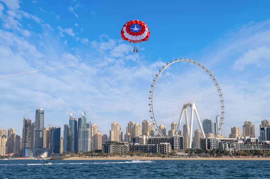 Dubai: Palm View and JBR View Parasailing Experience - Taking Off at 200m: What the Ride Feels Like Over the Arabian Gulf