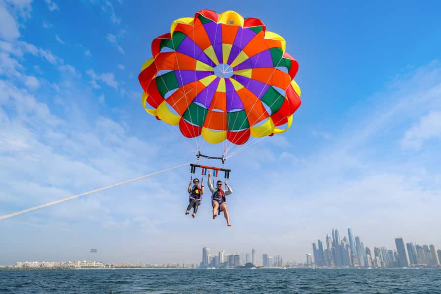 Dubai: Palm View and JBR View Parasailing Experience - The Big Sightline Choice: JBR vs Palm Jumeirah That Day