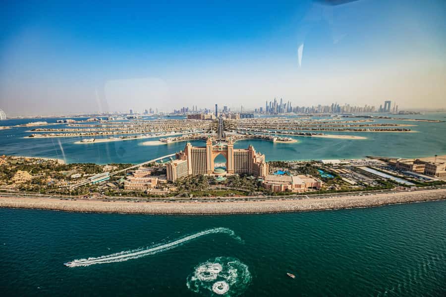 Dubai: Sightseeing Helicopter Ride from The Palm - The landmarks you’ll actually see from above