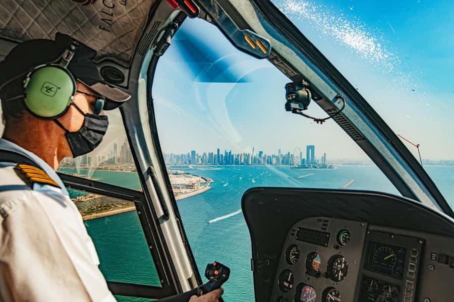 Dubai: Sightseeing Helicopter Ride from The Palm - Choosing flight length: 12, 15, 17, and 25 minutes (and what you gain)