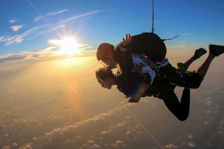 Dubai: Skydive at The Palm with Photos, Video & Yacht Tour - Why The Palm Makes This Tandem Jump Feel So Special
