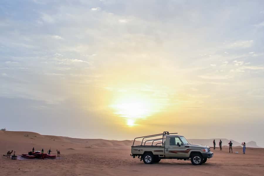 Dubai: Sunrise Desert Jeep Safari with Wildlife Experience - Key highlights that matter