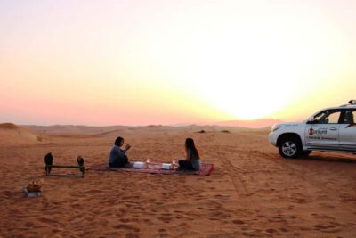 Dubai: Sunrise Desert Jeep Safari with Wildlife Experience - From hotel pickup to dune bashing in 4WD: safety and what to expect