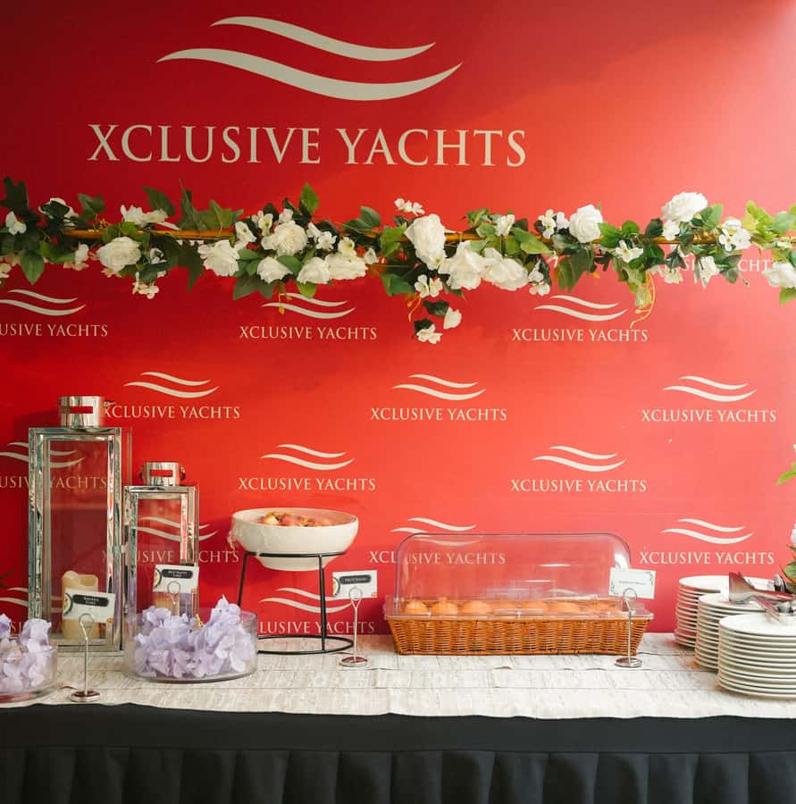 Dubai: Sunset or Dinner Cruise with Live Music & Open Bar - Practical tips for a smooth 1.5 hours