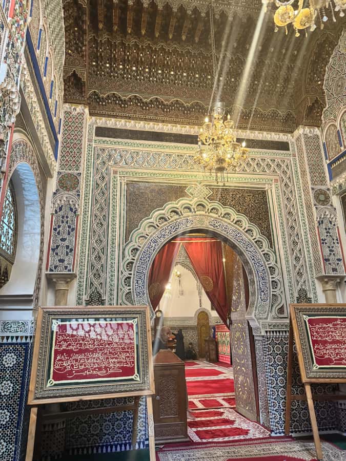 Fes: Museum, Al Attarine Madrasa & Tannery and Medina Tour - Price and value: what $13 covers and what you may add