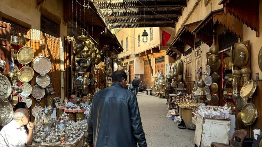 Fez Medina Guided Tour - Why Fès Medina feels doable with a guide