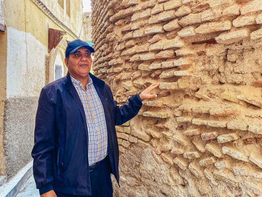 Fez Medina Guided Tour - Artisan cooperatives: how to watch without feeling trapped