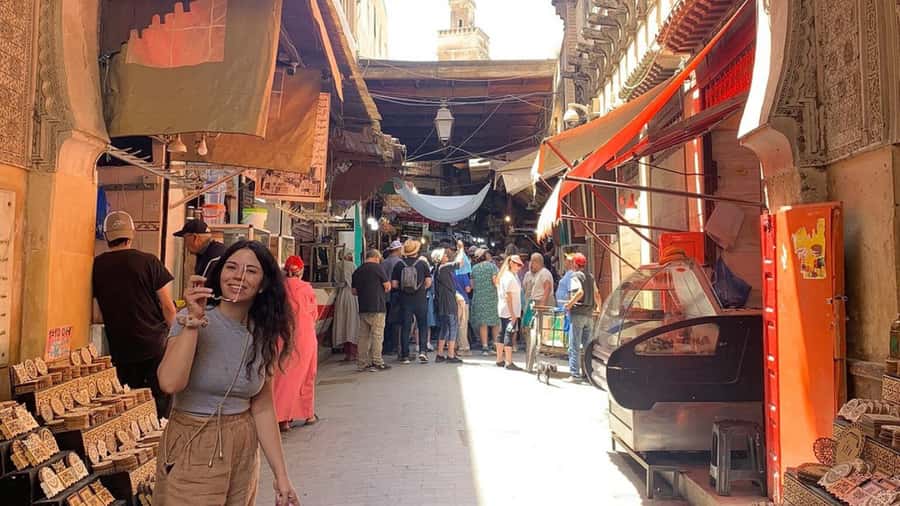 Fez Medina Guided Tour - Shops, bargaining, and how not to spend your whole day buying