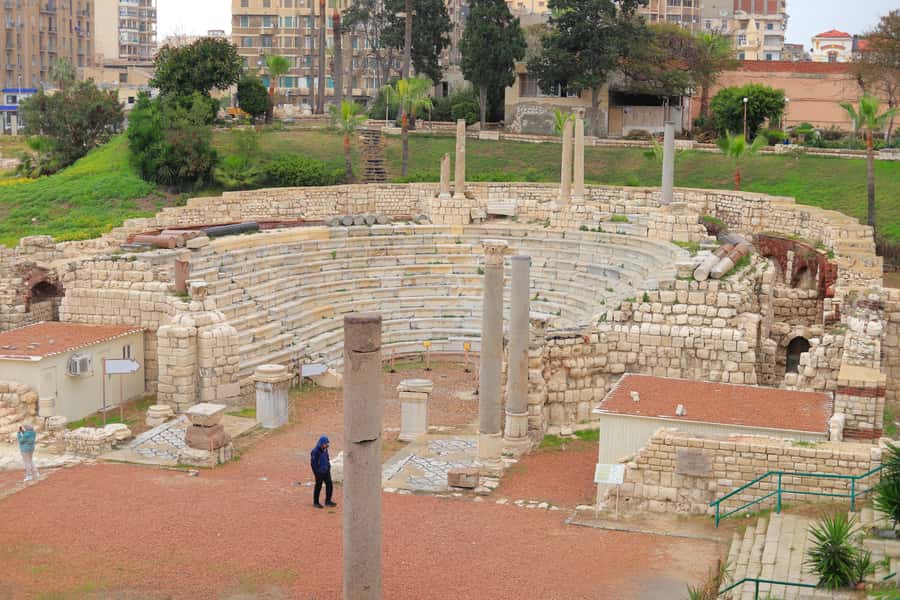 From Cairo Alexandria Catacombs, Citadel Day Trip with Lunch - Kom El-Deka Roman amphitheater: the setting is half the story