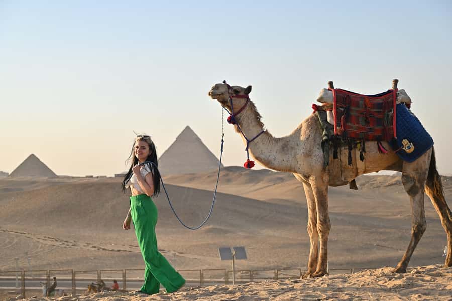 From Cairo: Half-Day Tour to Pyramids of Giza and the Sphinx - Great Pyramid Interior Option: Worth squeezing into or skip it