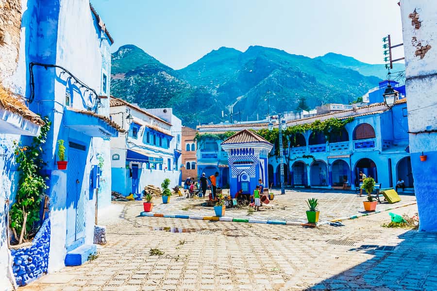 From Fez: Day Tour to the Blue Town of Chefchaouen - The guided tour in Chefchaouen: what 45 minutes can actually do