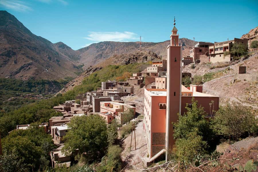 From Marrakech: Atlas Mountains Full-Day Hiking Trip w Lunch - Lunch in Ait Souka: the family home meal that grounds the day