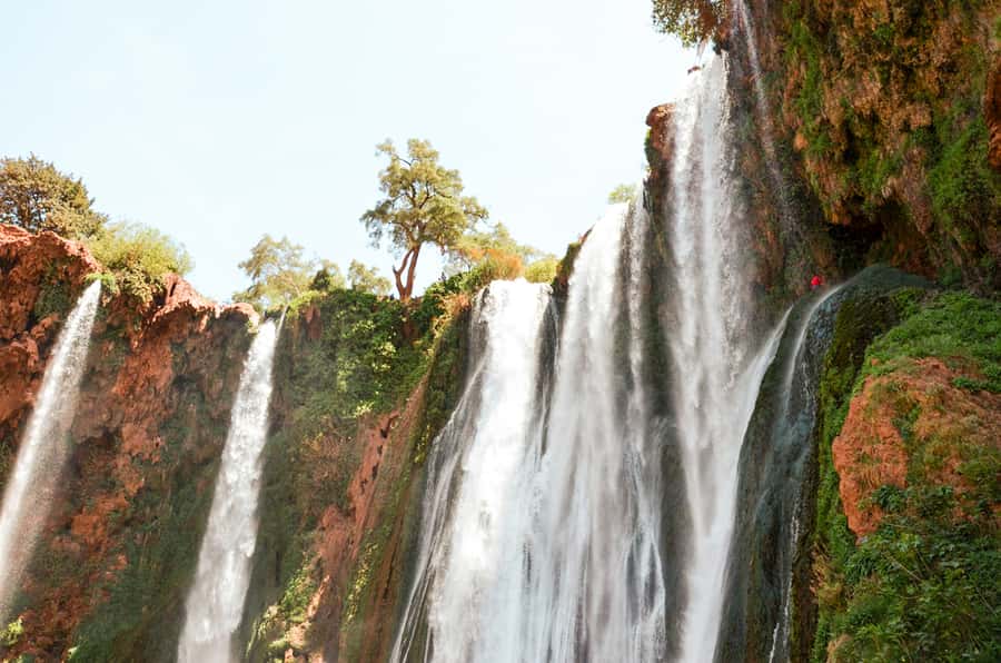 From Marrakech: Ouzoud Waterfalls Guided Tour & Boat Ride - Timing your day: the free time at the bottom
