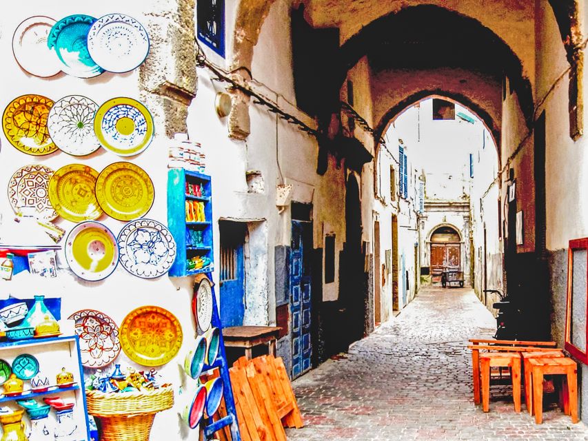 From Marrakesh: Essaouira Full-Day Trip - Old medina time: crafts, souks, and how to make it work on your own