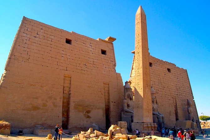 Full Day Tour to East and West Banks of Luxor - Karnak Temple: where the scale hits you