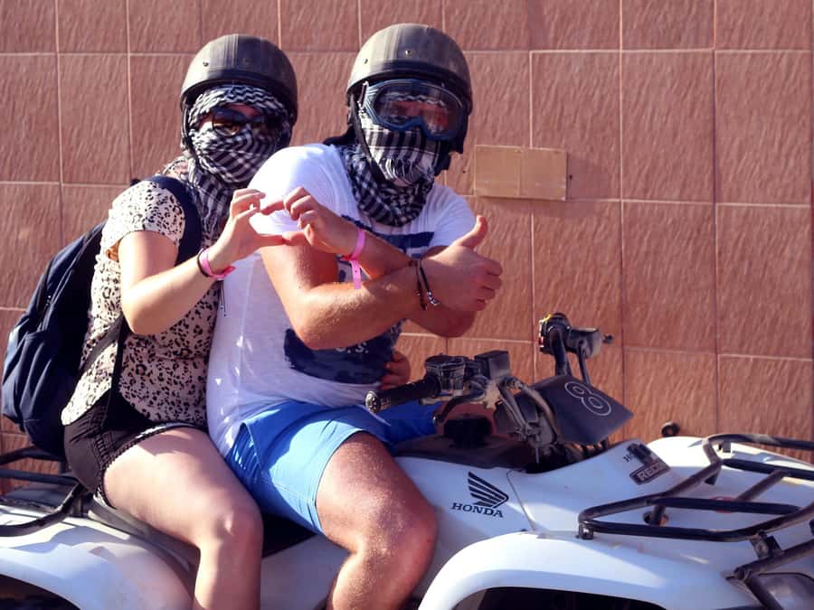 Hurghada: Quad Bike Tour of the Desert and Red Sea - Sunset With Dinner, Show, and Stargazing: A Full Evening Package